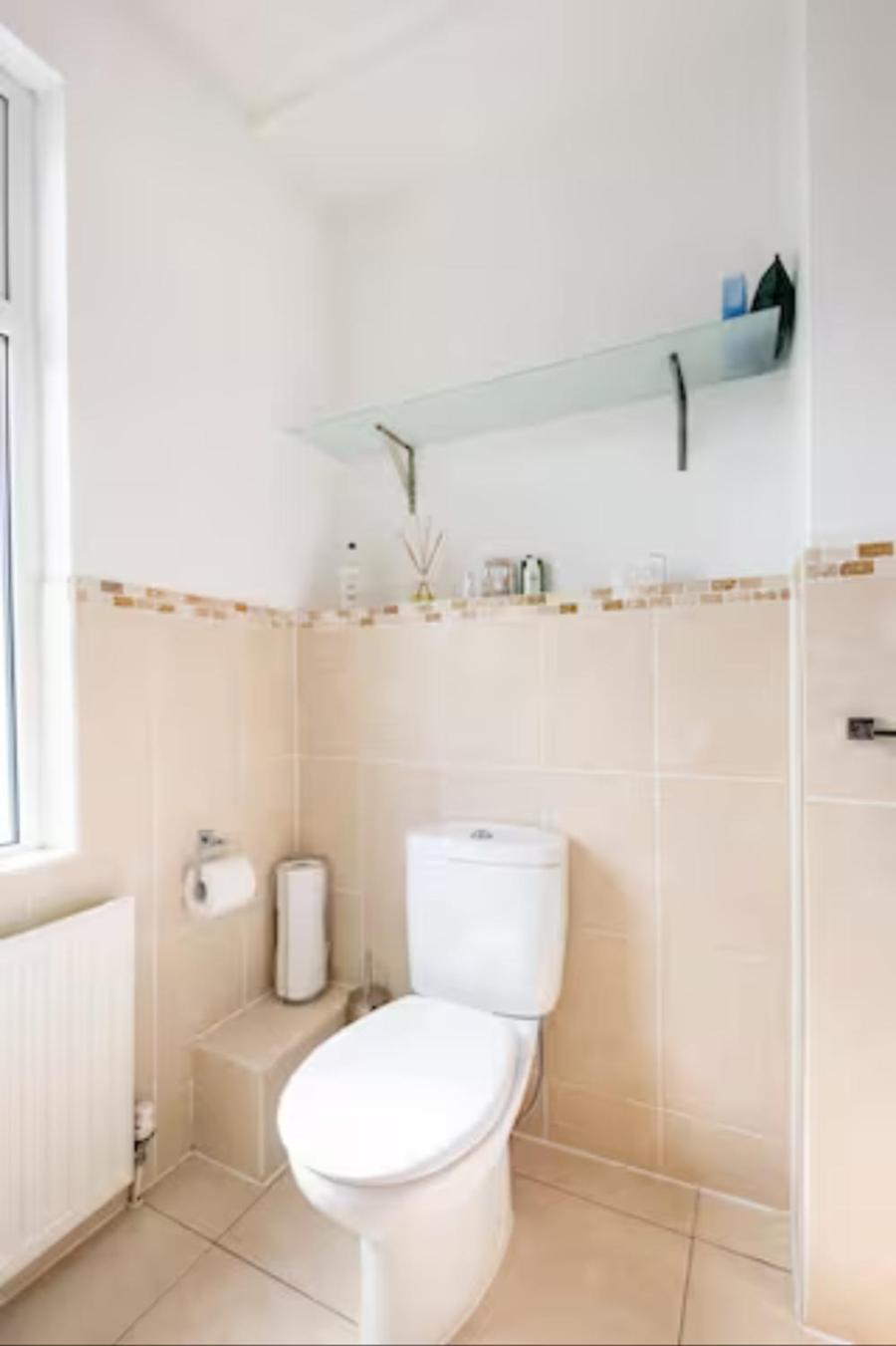Room With Private Bath In Pontcanna Cardiff Extérieur photo